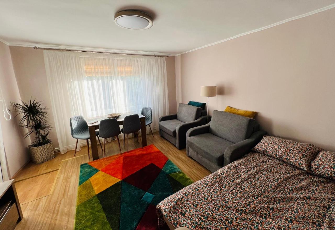 Studio62 Moldvahosszúmező Kültér fotó